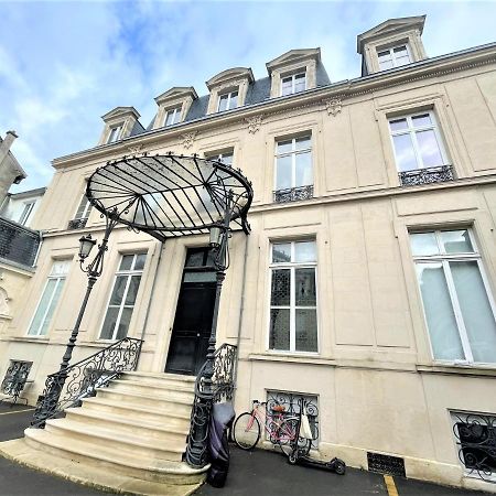 Aux Clefs Des Sacres - Dans Un Hotel Particulier Situe Rue Du Marc - Reims - Hyper Centre Forum Mairie Boulingrin Exteriér fotografie