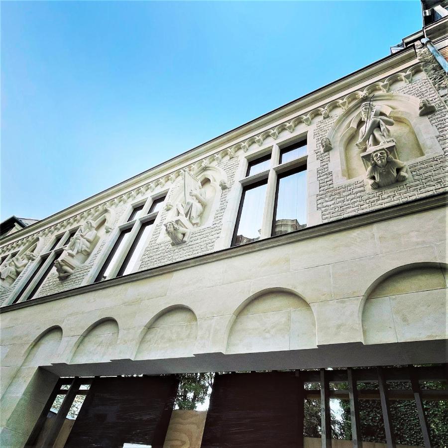 Aux Clefs Des Sacres - Dans Un Hotel Particulier Situe Rue Du Marc - Reims - Hyper Centre Forum Mairie Boulingrin Exteriér fotografie